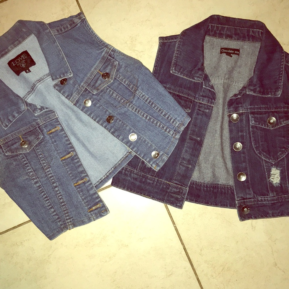 2 for 20 short cut sleeveless blazer
